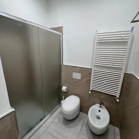 Apartment Domus - Cinquefrondi