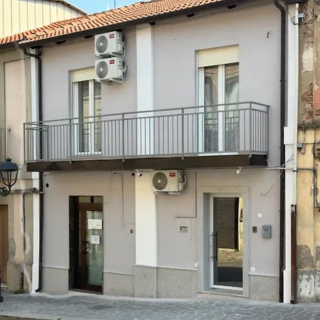 Domus - * Cinquefrondi